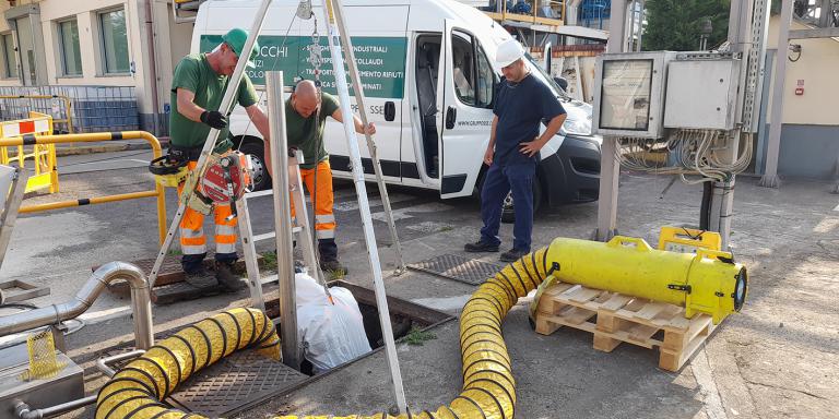 Stucchi Servizi Ecologici Spurghi industriali