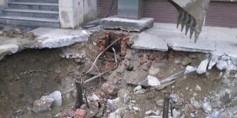BONIFICA STUCCHI INDUSTRIALE